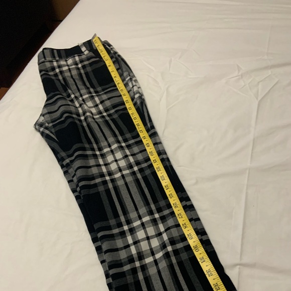 NY&C 7th Ave Collection Women’s Black & White Plaid Pants, Straight Leg, size 10 - Picture 2 of 9
